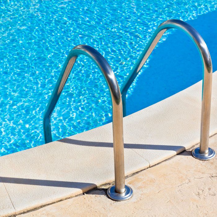 swimming pool accessories shop